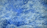 Подушка бело-голубая из тибетской овчины односторонняя (0,5 х 0,5 м)